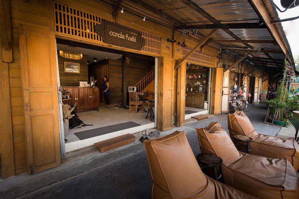 Canale Hostel Bangkok Exteriör bild